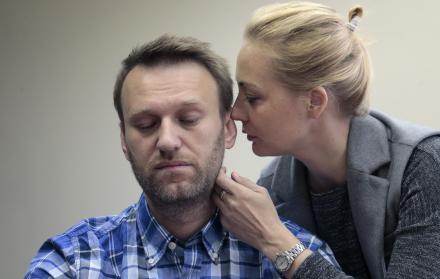 La viuda de Navalni recoge el testigo, pero Rusia se niega entregar el cuerpo del opositor