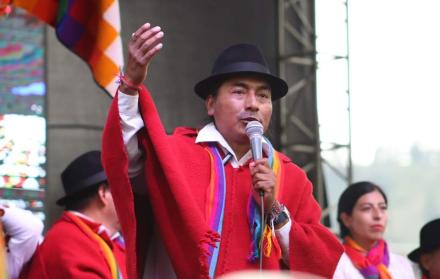 Iza es la tercera figura anunciada para participar por la Presidencia de Ecuador.