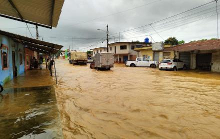 Los Ríos afectada por inundaciones