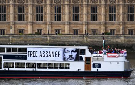 La Justicia británica decide el martes si Assange puede recurrir o es extraditado a EE.UU.
