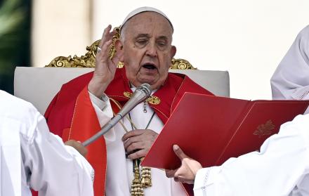 El papa lamenta la violencia en Rosario y pide investigar la corrupción detras del narco