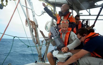 Una expedición viaja por las costas europeas para estudiar las relaciones del CO2 y el mar