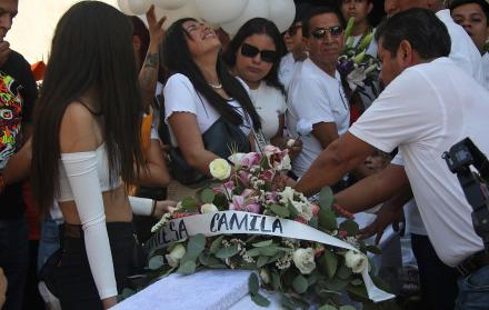 México debe investigar omisiones de autoridades en asesinato de niña en Taxco, dice AI