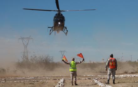 Rescatan a cuatro migrantes perdidos y deshidratados en desierto del norte de México