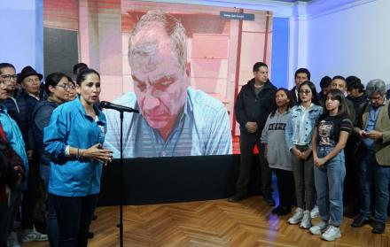 Luisa González, en Quito, y Rafael Correa, a través de una videollamada, hablaron sobre los resultados preliminares de la consulta.