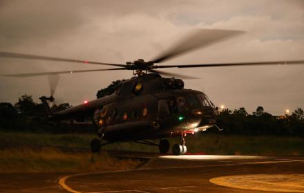 Fotografía de archivo de un helicóptero en Santo Domingo (Ecuador).