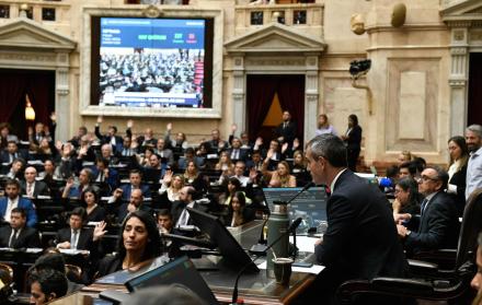 El Congreso argentino comienza el debate de la modificada 'ley ómnibus'