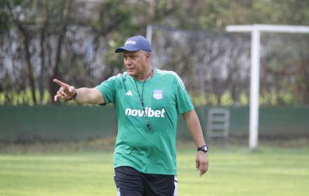 Hernán Torres solo ganó nueve de los 25 partidos que ha dirigido en Emelec.