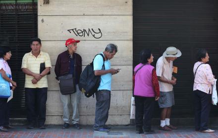 El Congreso de Perú aprueba reforma del sistema previsional en medio de protestas