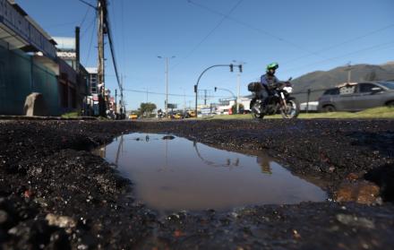 Calles baches Quito
