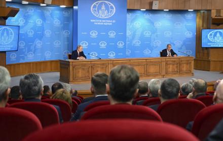 Putin pone condiciones para la paz: retirada de tropas ucranianas y renuncia a la OTAN