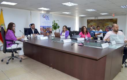 PLENO DEL CPCCS CONCURSO DEFENSOR PUBLICO