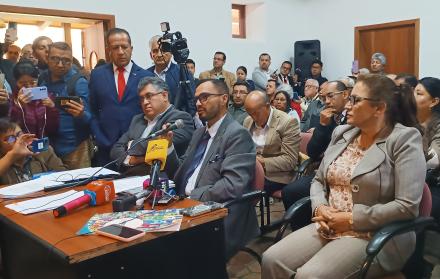asambleístas azuay