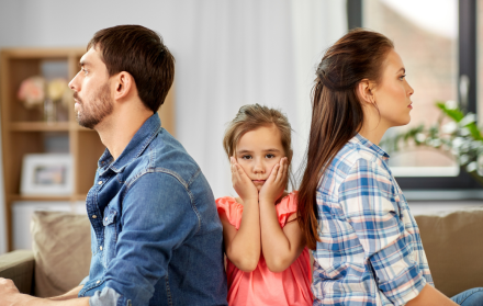 Los niños con padres divorciados pueden generar cambio en su conducta.