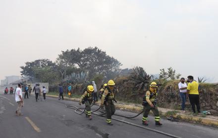 bomberos quito