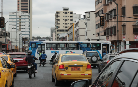 Toque de queda en Ecuador