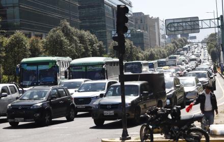congestión vehicular cortes de luz