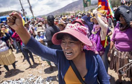 Mundo, Bolivia, Seguidores de Morales suspenden bloqueos