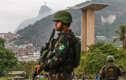 Mundo, Brasil, Río de Janeiro, militarizada