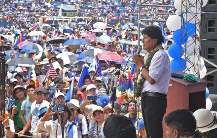 Mundo, Bolivia, Proclaman a Evo Morales