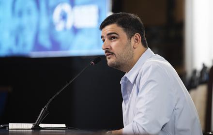 AQUILES ALVAREZ