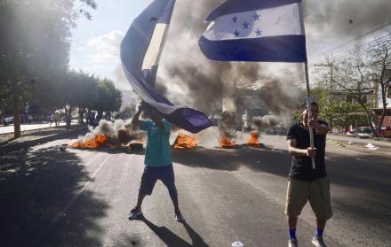 Mundo, Honduras, Denuncias de fraude marcaron las elecciones