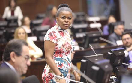 PAOLA CABEZAS ASAMBLEÍSTA CORREISMO