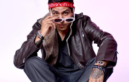 JAMES EC MUSICA_03