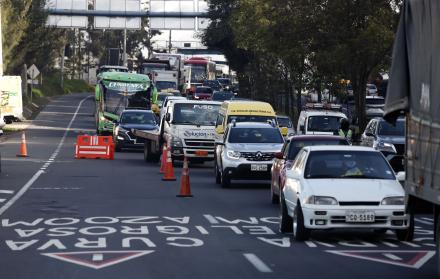 TRAFICO VEHICULAR (13228741)