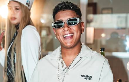 El éxito de Vitamina en Spotify catapulta a Jombriel entre los latinos más escuchados a nivel mundial.