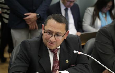 CONTRALOR MAURICIO TORRES