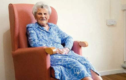 Ethel Caterham es la mujer más longeva