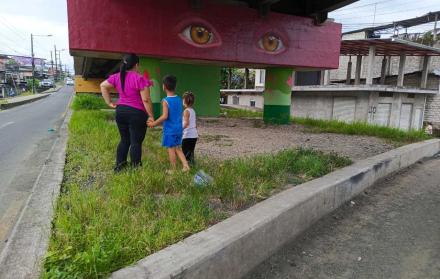PASO PEATONAL QUEVEDO