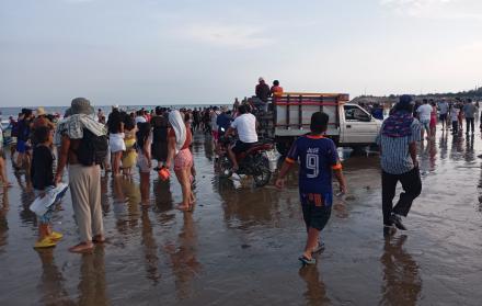 rescate cuerpo ahogado Playas 4 may 25 NM