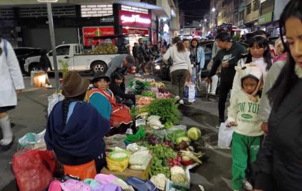 Comercio informal Ambato