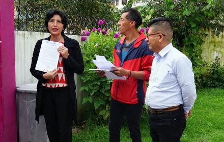 Los representantes de la Coordinación Nacional de Pachakutik fueron los encargados de emitir el pronunciamiento.