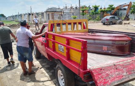 SALITRE RETIRARON EL (14566878)