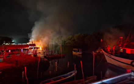 Puerto El Morro incendio