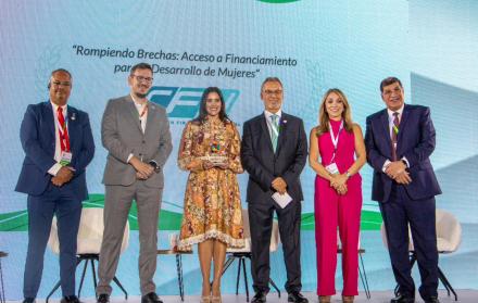 CFN+premio internacional+financiamiento mujeres