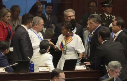 El bloque correísta durante la sesión inaugural ensayó estrategias que no resultaron ante el control de ADN.