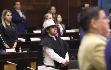 Asambleístas en el Pleno