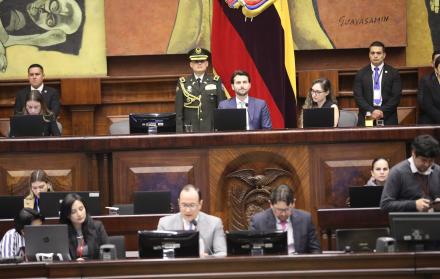 NIELS OLSEN ASAMBLEA