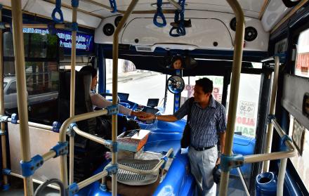 Alexandra Quinche chofer conductora bus transporte público mujeres Guayaquil ene 25 FF