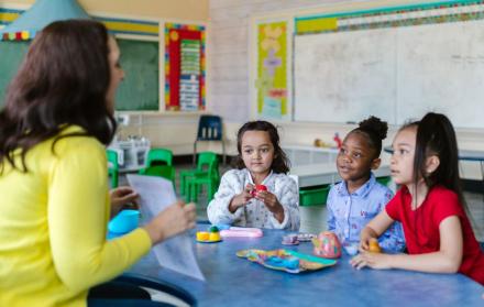 Educación Bilingue