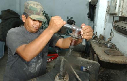 feriados trabajo+24 de Mayo+salario
