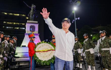Gustavo Petro, durante un encuentro con simpatizantes este martes, en Barranquilla (Colombia).
