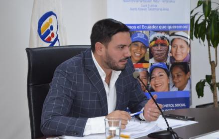 El presidente del Consejo de Participación, Andrés Fantoni, ofrece plazos para designar al nuevo fiscal, sin analizar eventuales riesgos.
