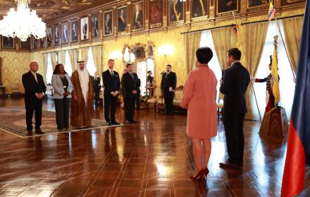 Diplomáticos extranjeros se presentaron en Carondelet