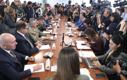 En la Comisión de Desarrollo Económico