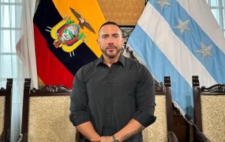 Harry El Híbrido en el Concejo Cantonal de Guayaquil